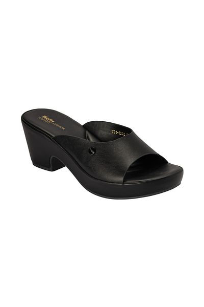 BATA Comfit Solid Block Heel Sandals