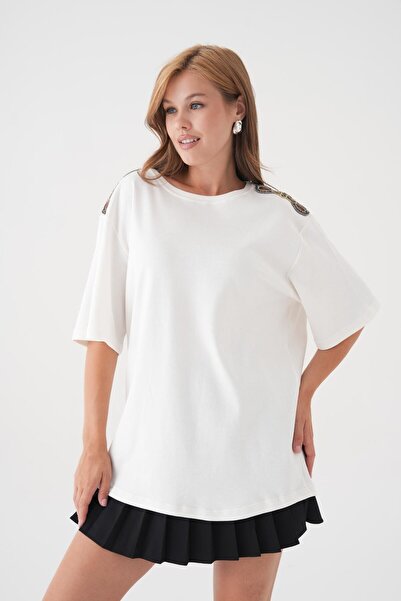 Yumey Basic Plain Chain Model T-Shirt
