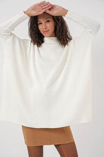 Merterium Women's Slit Knitwear Poncho Sweater White 1222