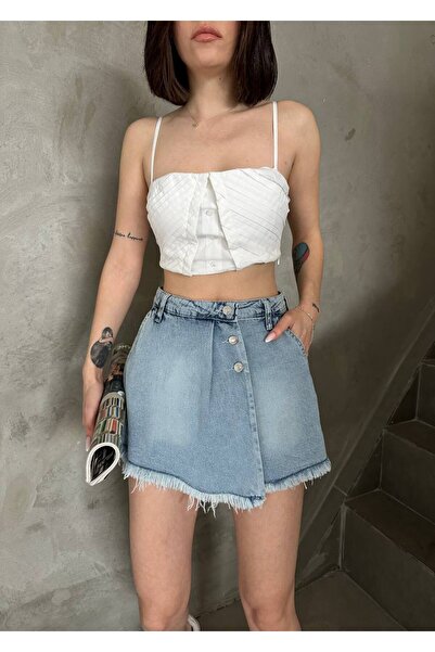 motix Zamansız Şıklık: Asimetrik Kesim Denim Şort Etek