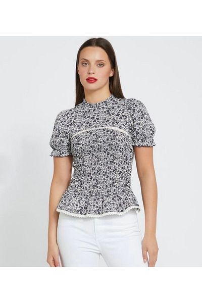 Kübra Tekstil 2501 Floral Patterned Lace Detailed Women's Blouse