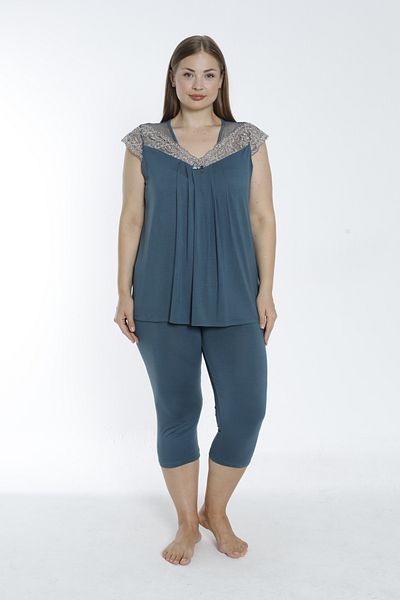 Cotpark Women's Plus Size Viscose Elastane Fabric Short Sleeve Capri Suit 14531-B