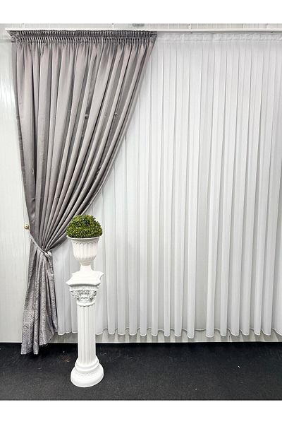 Metropolitan Concept Osaka drapery, worked on 10 cm wide rejansa