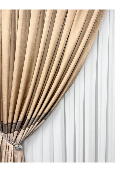 Metropolitan Concept Luxor drapery, worked on 10 cm wide rejansa