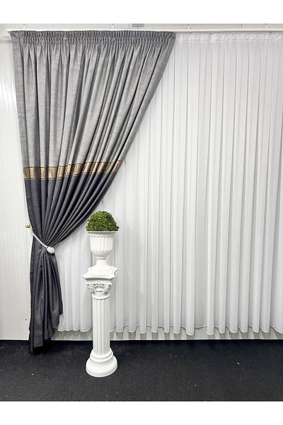Metropolitan Concept Luxor drapery, worked on 10 cm wide rejansa
