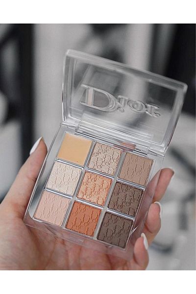 Dior This image shows the Dior Backstage Eye Palette, shade 001.