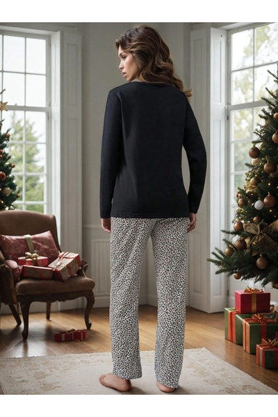 CARLA MARA Raised New Year Themed Long Sleeve Pajama Set
