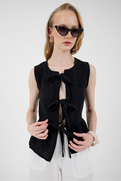 Rays Black 100% Cotton Muslin Ruffle and Tie Detailed Blouse 4827A