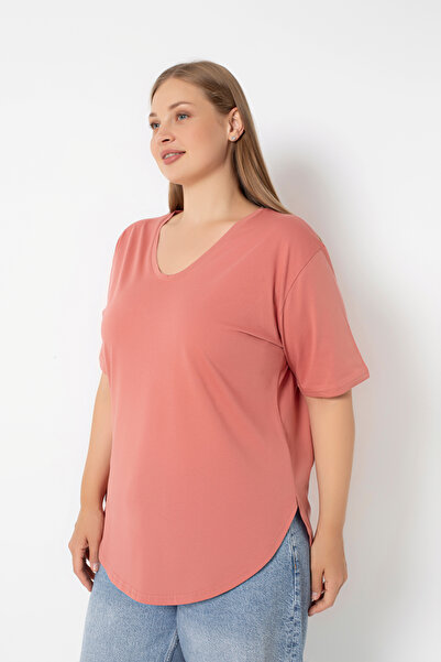 Trendbade Butik Women's V-Neck Plus Size T-Shirt