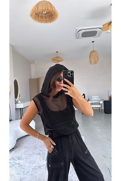 Buket Teke Black Mesh Detail Suit