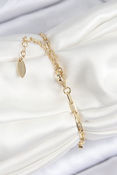 Clariss Brass Zircon Stone Bee Model Gold Color Women's Bracelet