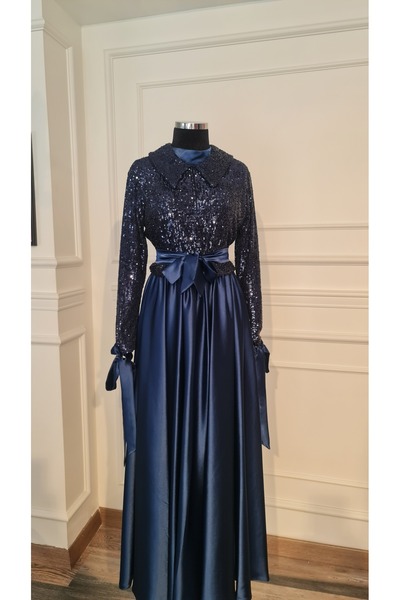 makbuleofficial Lacivert Payetli Bluz Altına Lacivert Saten Elbise