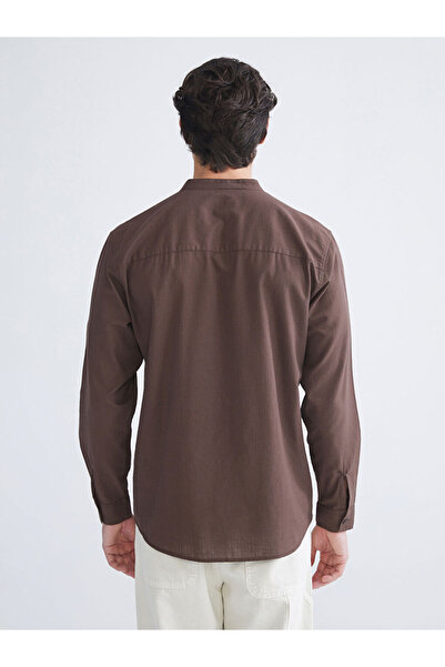 LC Waikiki Ανδρικό πουκάμισο με μακρυμάνικο γιακά από ποπλίνα καφέ κανονική εφαρμογή