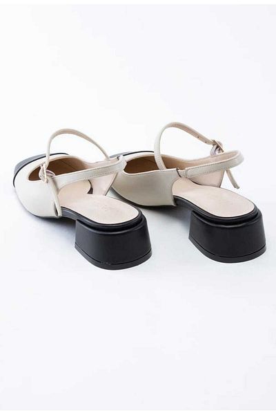 Glamor Store Comfortable black square heel shoes