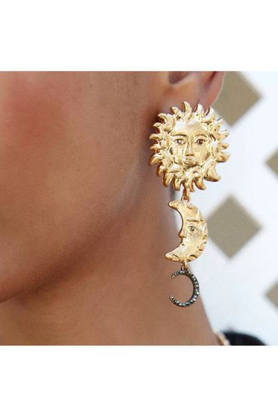 HOSBUTIK Gold Sun Moon Za Earrings