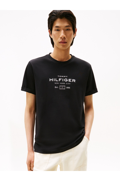 Tommy Hilfiger Tommy Hilfiger Men Black Short Sleeve Crew Neck Hilfiger Stack Graphic T-Shirt