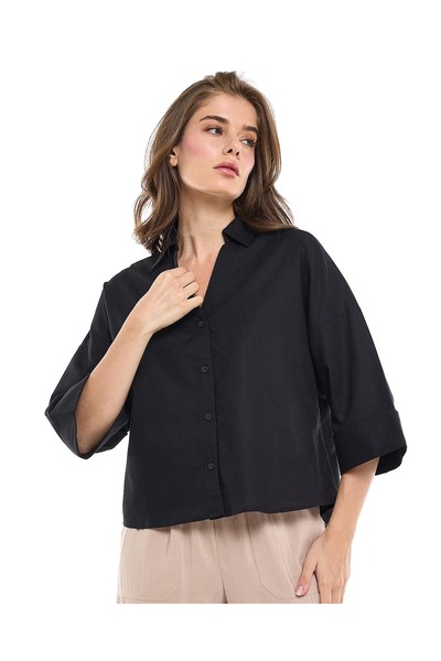R&B Solid Oversized Shirt with Classic Collar and Short Sleeves