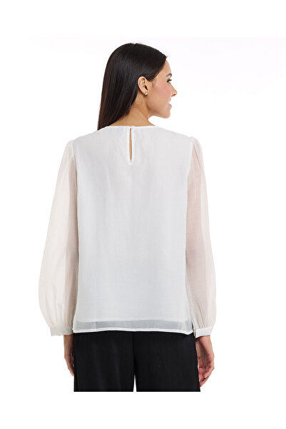 R&B Lace Detail Top with Round and Puff Sleeves