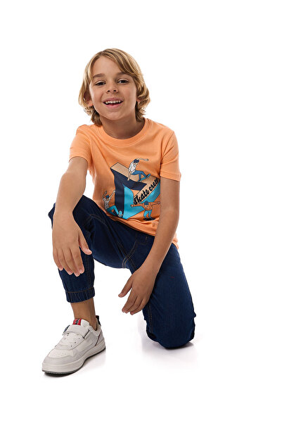 R&B تي شيرت مطبوع برقبة دائرية وأكمام قصيرة