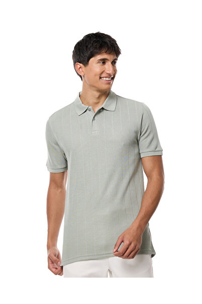 R&B Knitted Polo T-Shirt with Short Sleeves