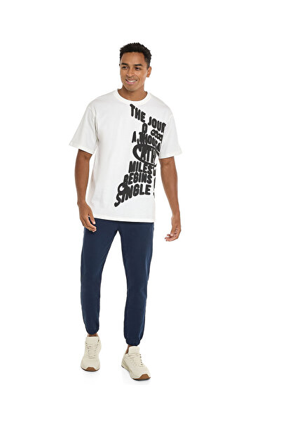 R&B Typography Print T-Shirt with Crew Neck and Short Sleeves