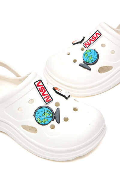 R&B Jibbitz Detail Clogs