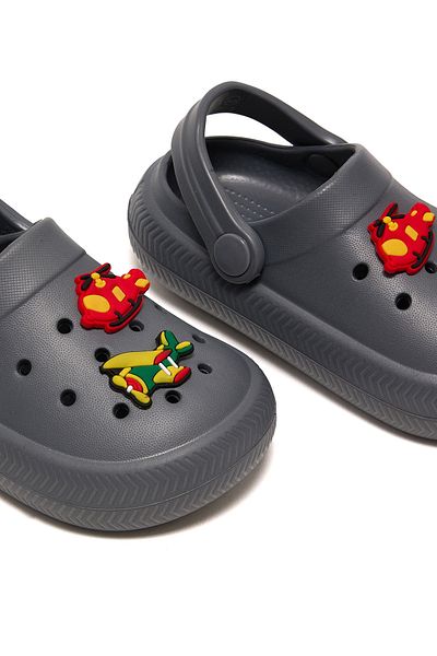 R&B Jibbitz Detail Clogs