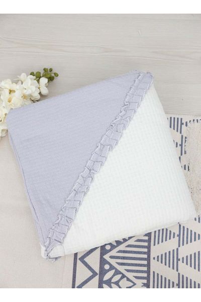 Fun Moment Newborn blanket and swaddle with ribbon