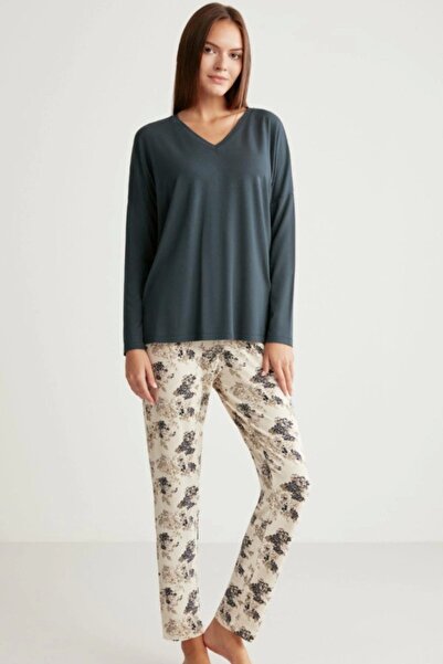 Anıl Women's pajama set 323