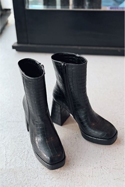 I Love Shoes Rivoks Mat Deri Desenli Platform Topuklu Bot Siyah