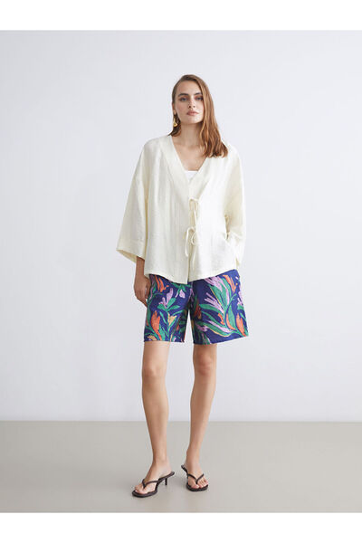 LC Waikiki Create Your Style from Uzg Store |   Floral Women's Shorts with Elastic Waist