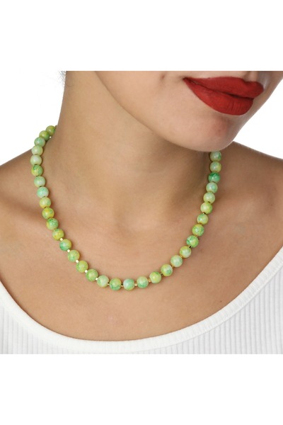 GÜNEBAKAN AKSESUAR قلادة من الخرز الزجاجي باللون الأخضر