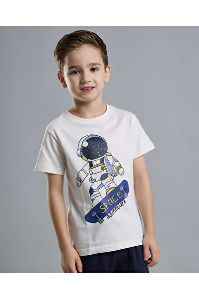 R&B Graphic Print T-Shirt with Crew Neck and Short Sleeves