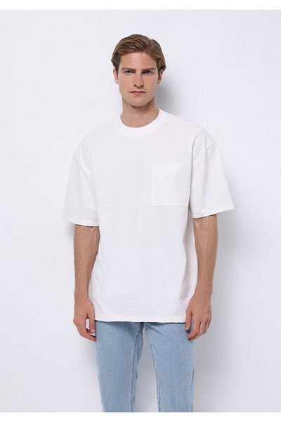 Colin's Oversize Fit Round Neck Plain Men's White Short Sleeve T-Shirt
