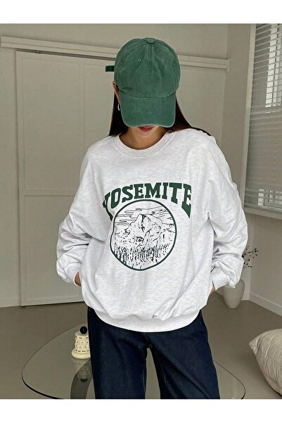 Flood Of Style رمادي نسائي رمادي يوسيمايتي ماونتن مطبوع مقاس كبير