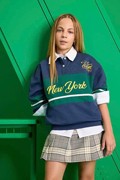 DeFacto Kız Çocuk Relax Fit Polo Yaka Baskılı Okul Sweatshirt F7584A825AU