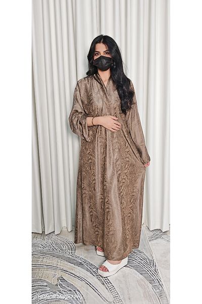 Elegance and beauty Light and soft silk summer abaya
