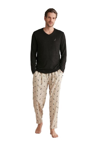 YUYİ Nautlca V-Neck Soft Textured Fabric Long Sleeve Men's Pajama Set