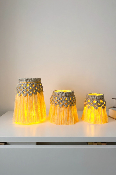 BAE El Yapımı Makrome Abajur/Şamdan Takımı – 3’lü Set (18 cm, 13 cm, 11 cm)