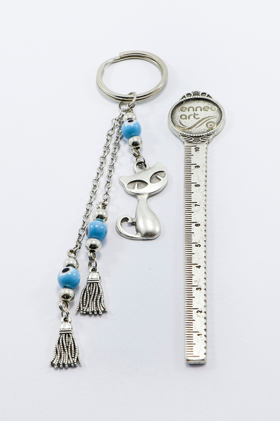 biuti Silver Colored Tasseled Blue Evil Eye Beaded Cat Keychain, Wreath Keychain