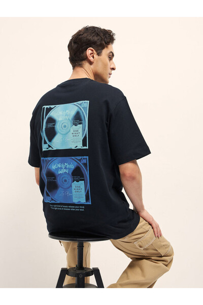 The Bear House Men's T-shirt