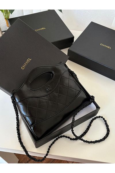 Chanaco Chanel women's bag, black