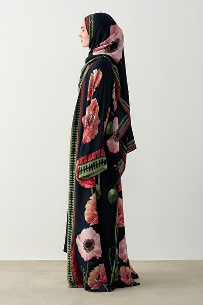 carell Roselle Flush Abaya Black