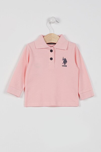 U.S. Polo Assn. تي شيرت وردي للبنات من U.S. Polo Assn.