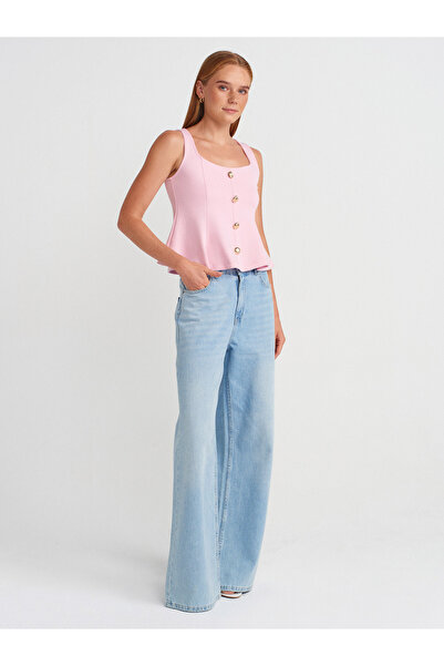 Dilvin 31979 Buttoned Peplum Top-Powder Pink