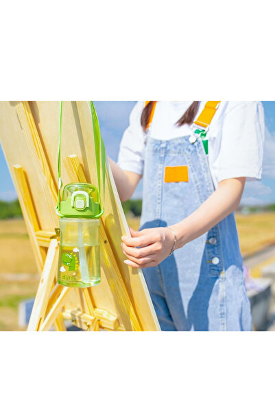 DILLER زجاجة مياه تريتان للأطفال مع شفاطة باللون الأخضر 550 مل
