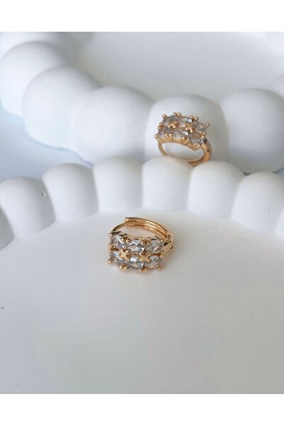 Silya Bijuteri Altın Renk Dikdörtgen Taşlı Zarif Küpe