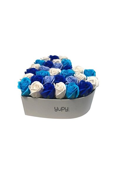 YUPY Inimă cu trandafiri albi, albaștri și albastru regal, 25 cm, Yupy®