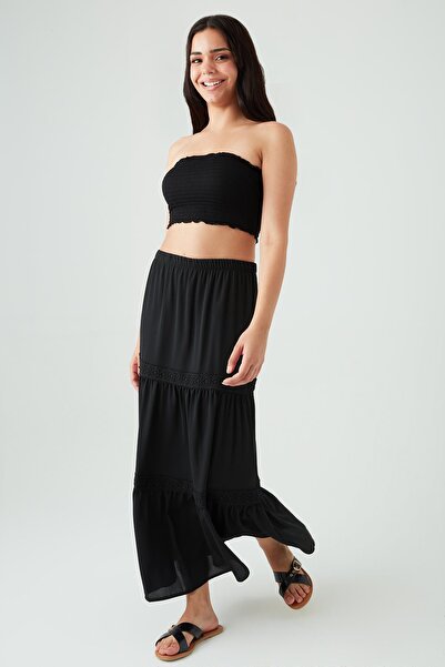 Select Moda Жіноча чорна спідниця з довгим шлейфом та мереживними деталями