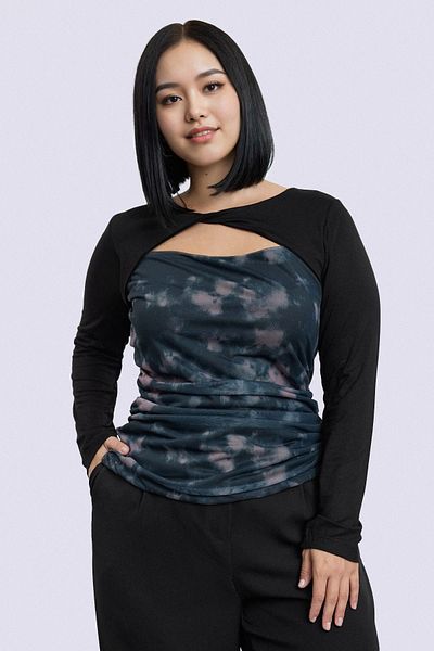 Trendyol Curve Plus Size Grey Print Cut Out Detail Tulle Blouse - Tbbaw25Af00037